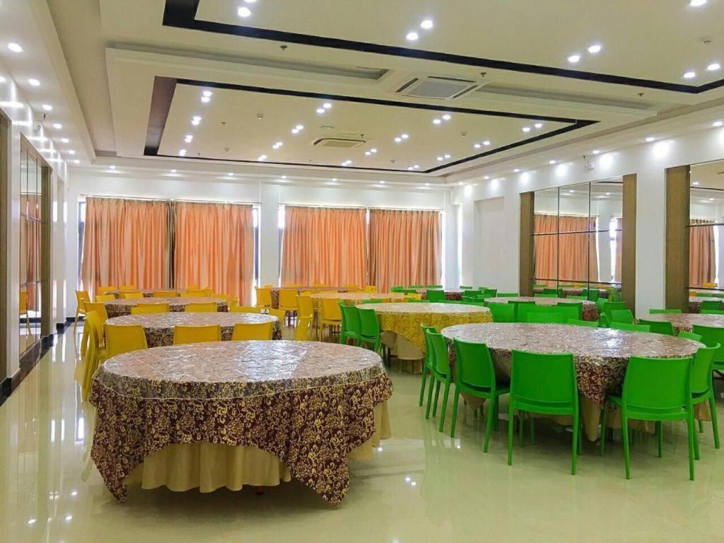 Hotel Primera Замбоанга Екстериор снимка