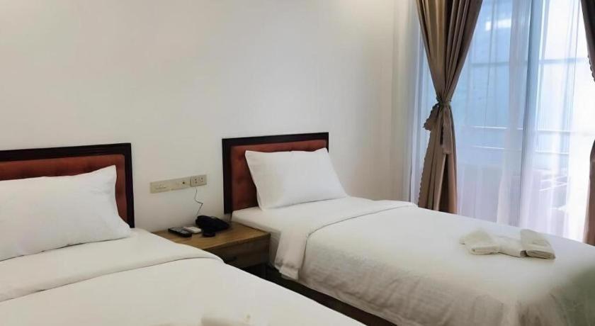 Hotel Primera Замбоанга Екстериор снимка